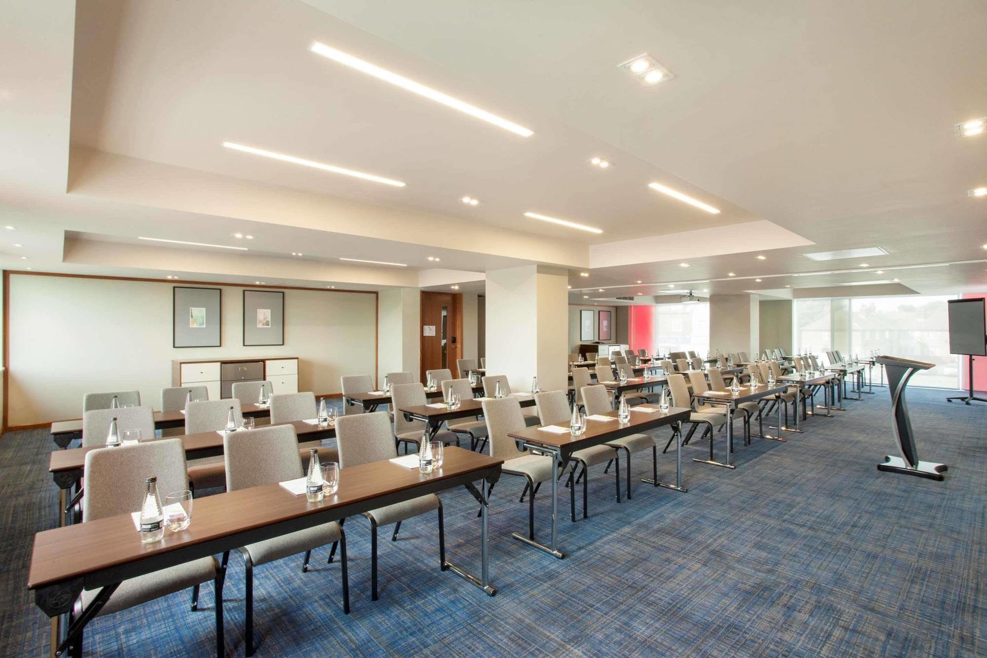 Hyatt Place West London